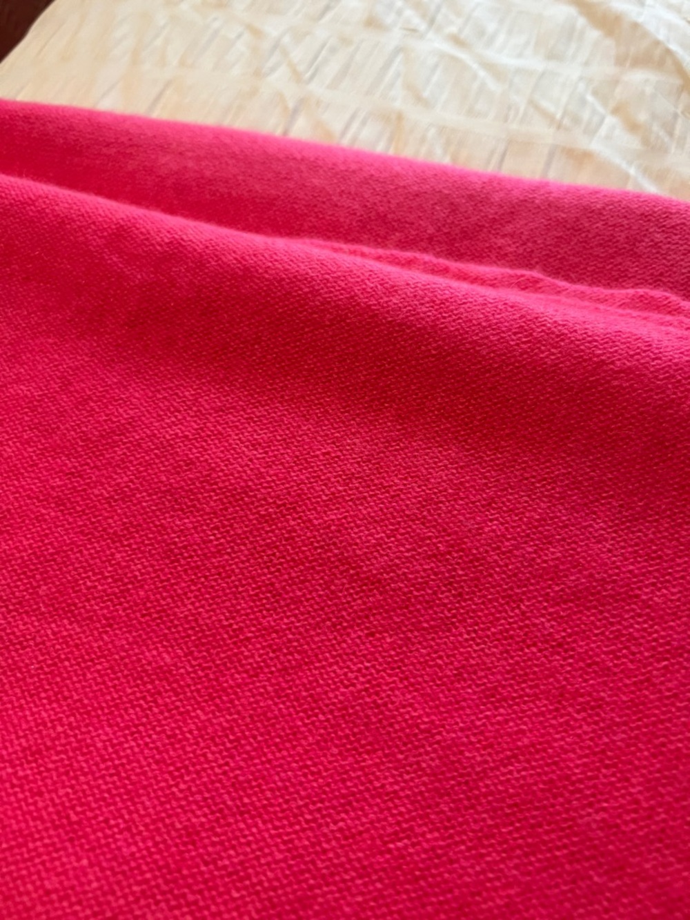 White + Warren Pink 100% cashmere Travel Wrap - Picture 3 of 3